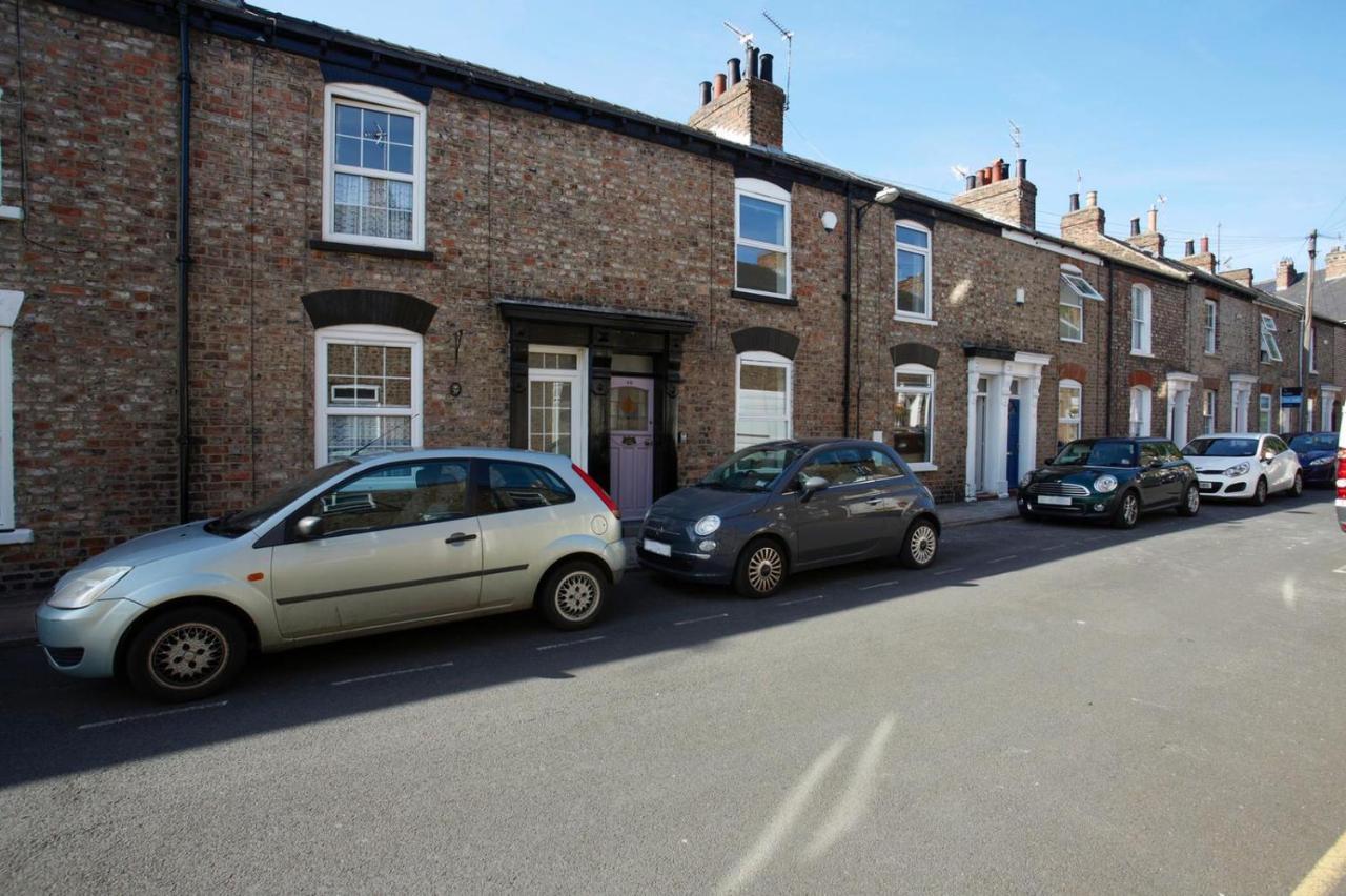 Stay In The Heart Of York At The Hampden - Free Parking - York Holiday Home ภายนอก รูปภาพ