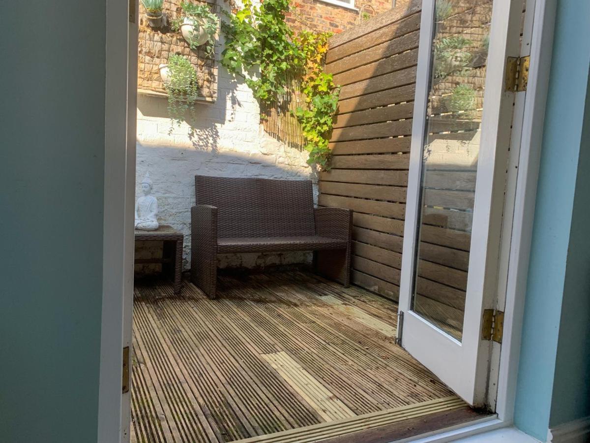 Stay In The Heart Of York At The Hampden - Free Parking - York Holiday Home ภายนอก รูปภาพ