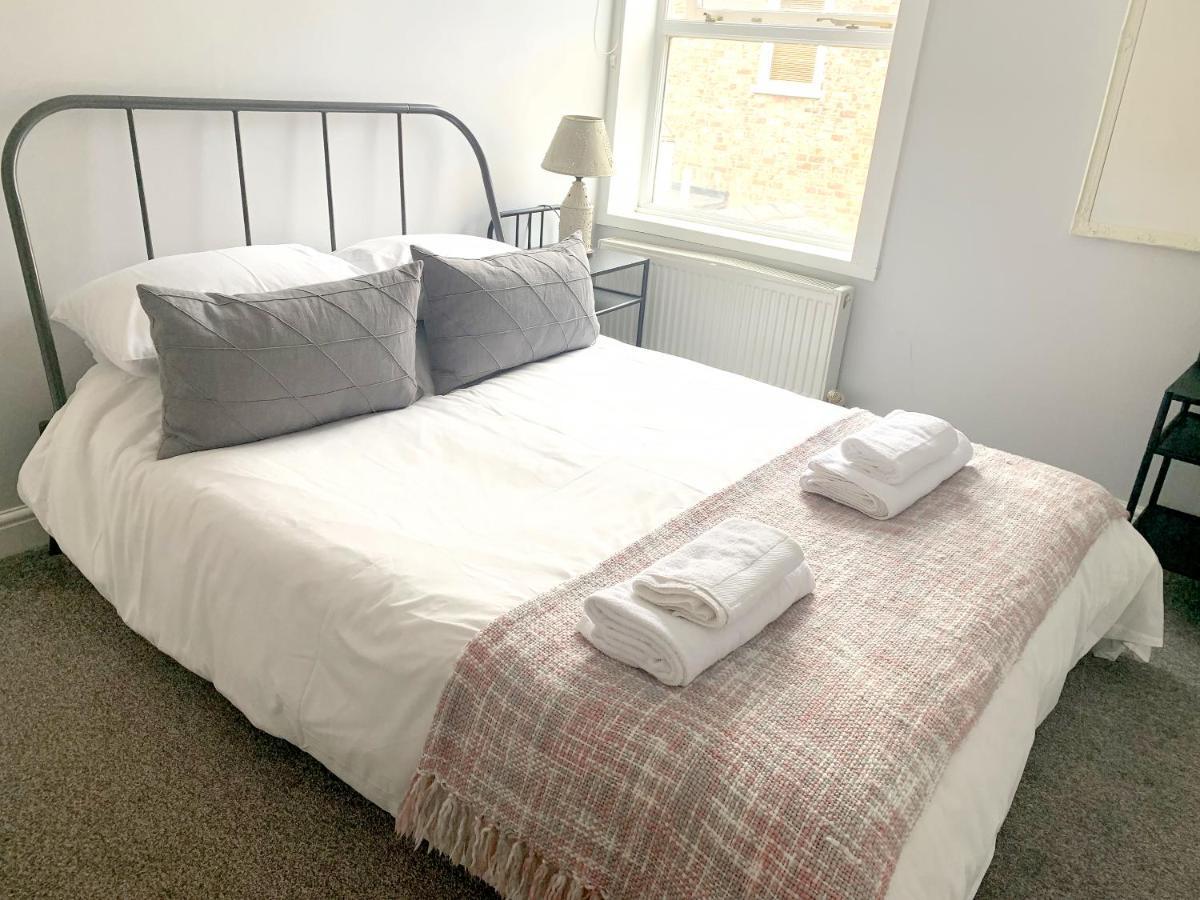 Stay In The Heart Of York At The Hampden - Free Parking - York Holiday Home ภายนอก รูปภาพ