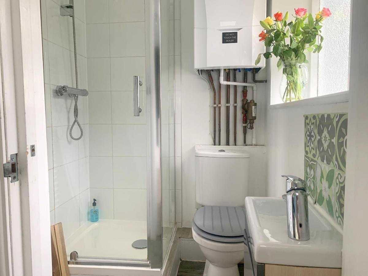 Stay In The Heart Of York At The Hampden - Free Parking - York Holiday Home ภายนอก รูปภาพ