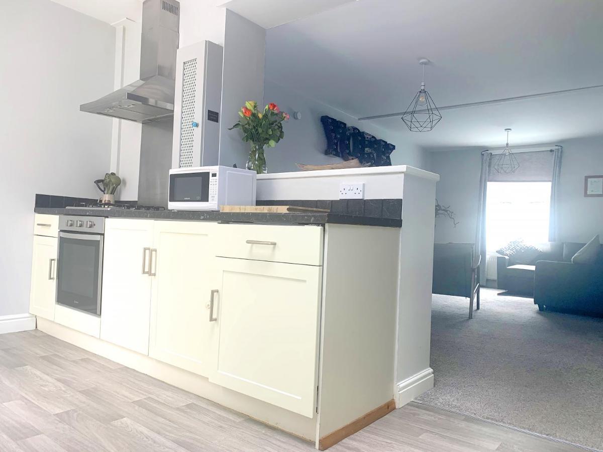 Stay In The Heart Of York At The Hampden - Free Parking - York Holiday Home ภายนอก รูปภาพ