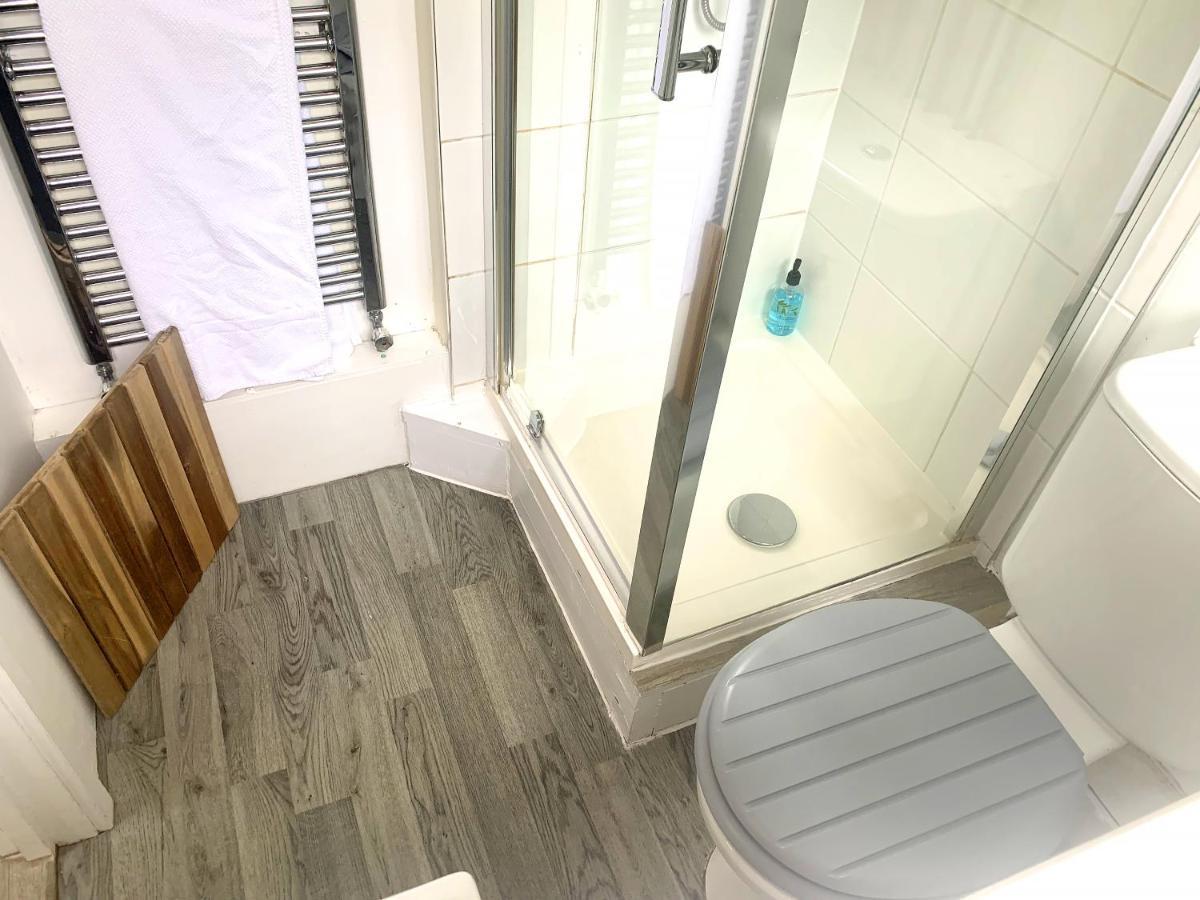 Stay In The Heart Of York At The Hampden - Free Parking - York Holiday Home ภายนอก รูปภาพ