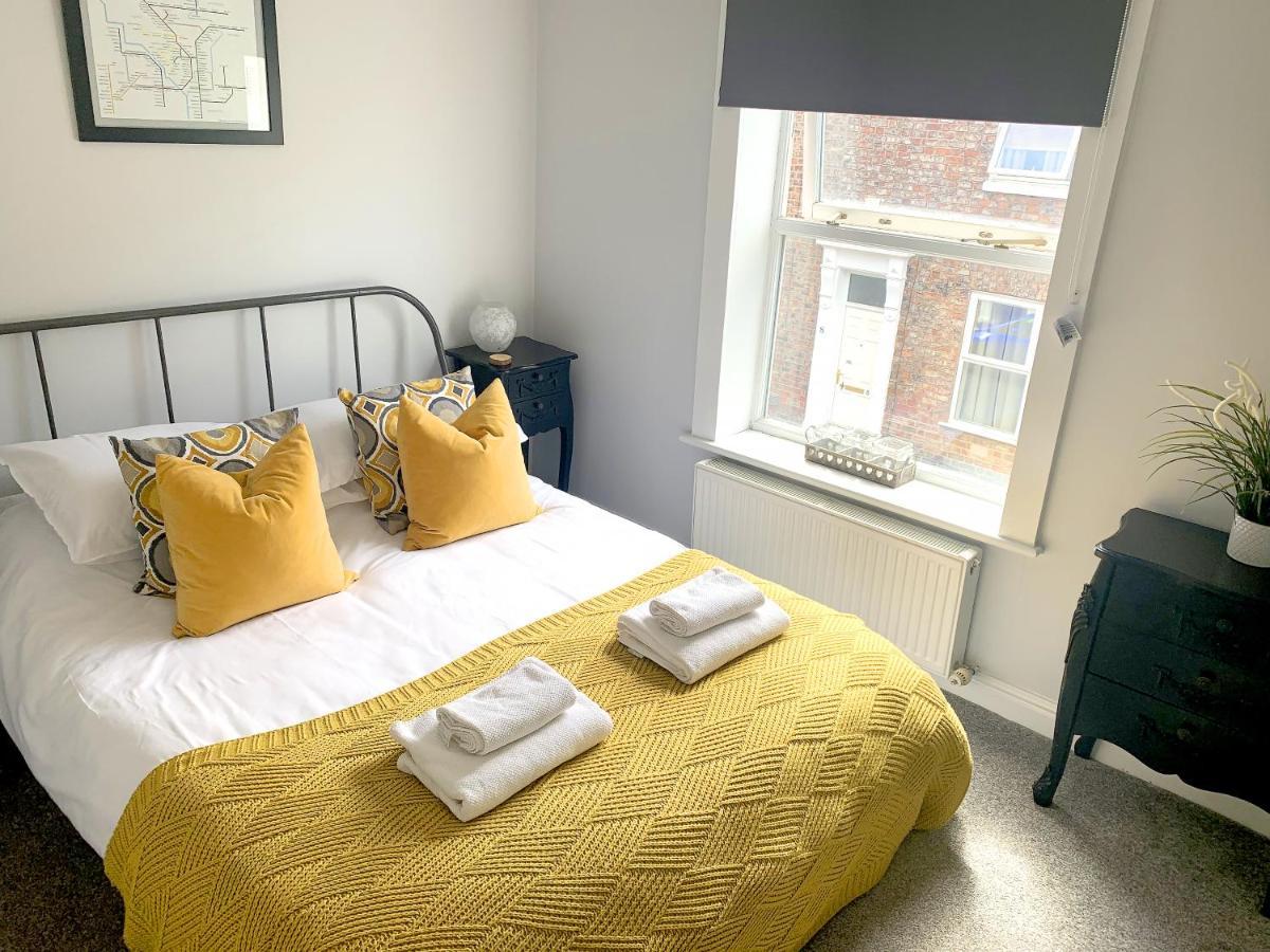 Stay In The Heart Of York At The Hampden - Free Parking - York Holiday Home ภายนอก รูปภาพ
