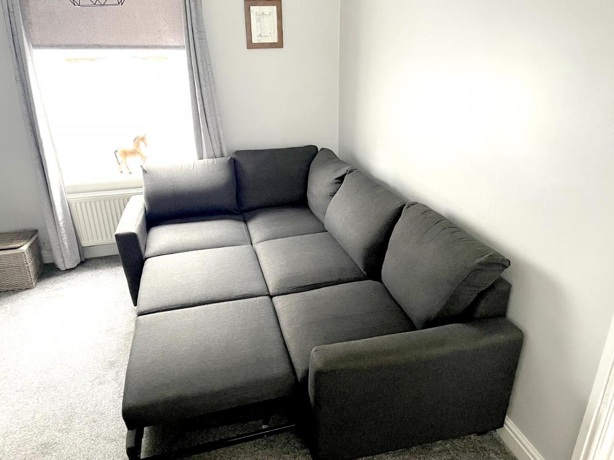 Stay In The Heart Of York At The Hampden - Free Parking - York Holiday Home ภายนอก รูปภาพ
